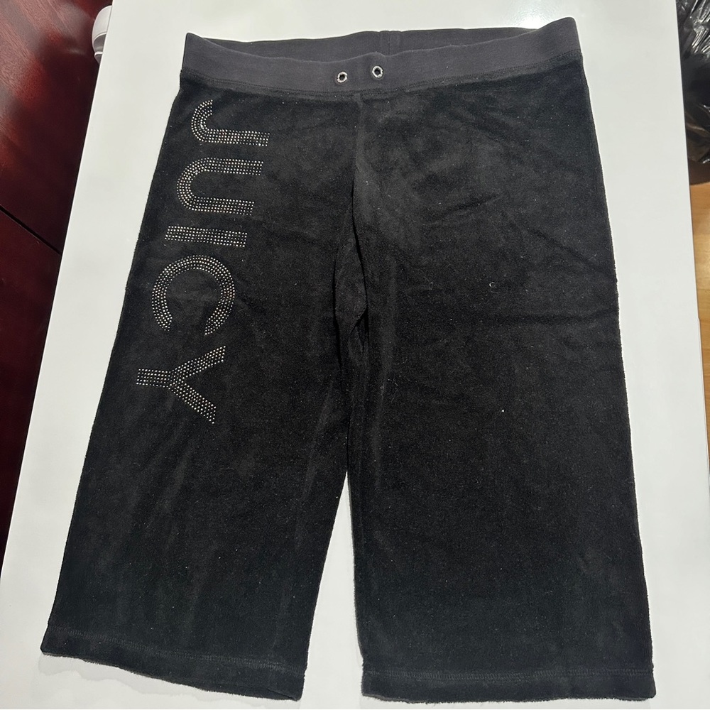JUICY COUTURE SHORTS